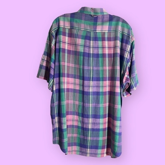 TOMMY Hilfiger short sleeve button down size L F-21 - Picture 2 of 3